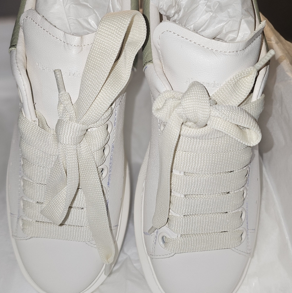 Alexander McQueen Sneakers - Off White And Green
